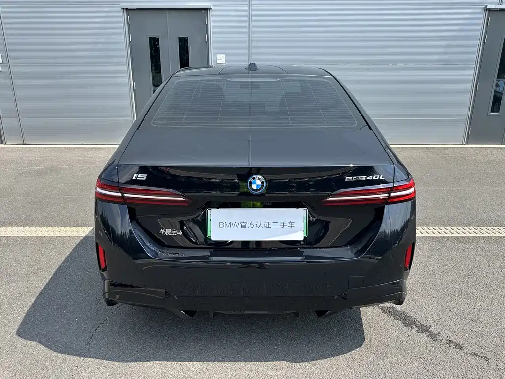 BMW i5 2025 — фото 3