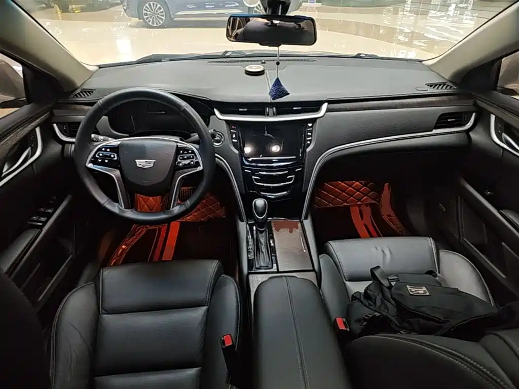 Cadillac XTS 2019 — фото 10