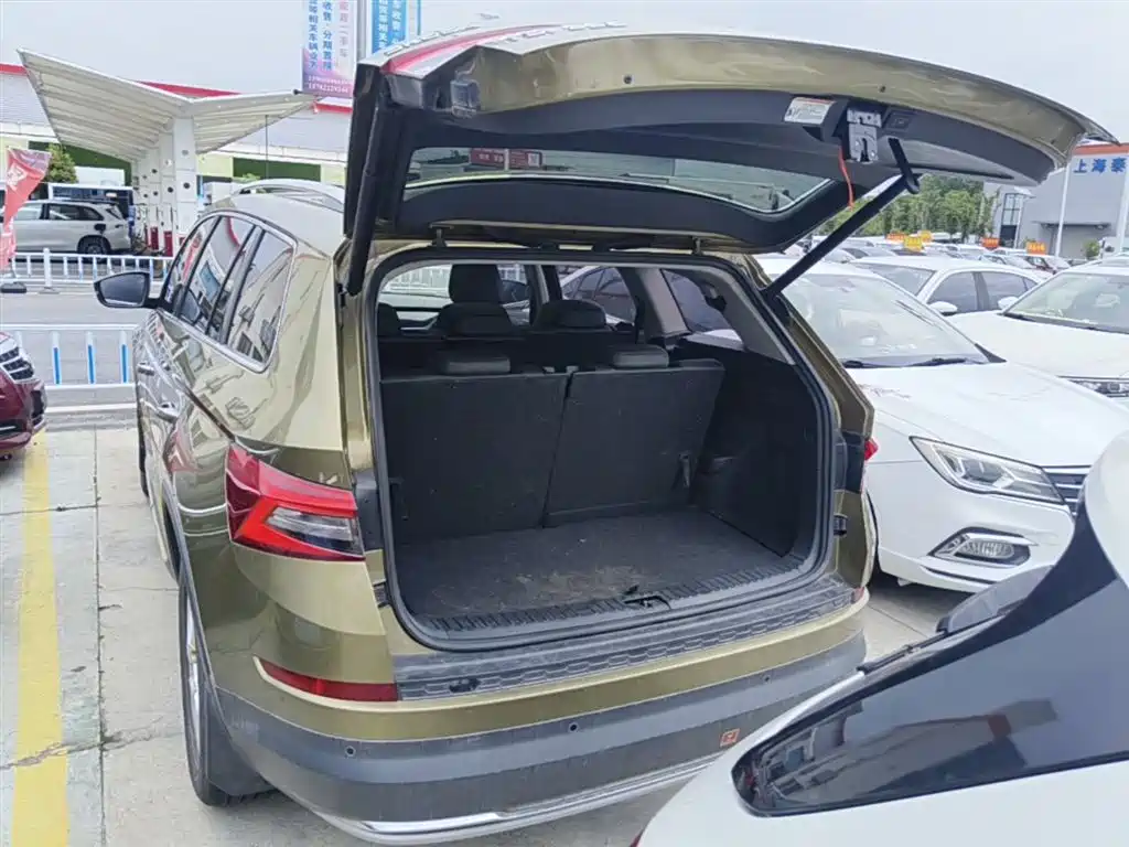 Skoda Kodiaq 2017 — фото 19