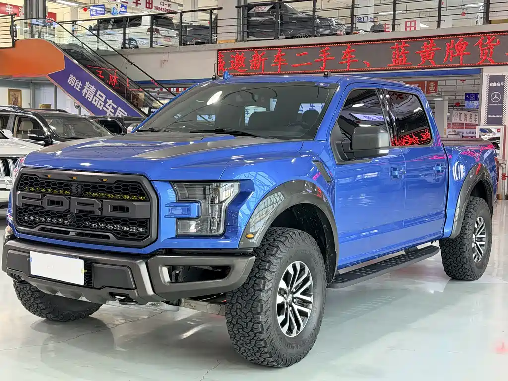 Ford F-150 Raptor 2020 — фото 1