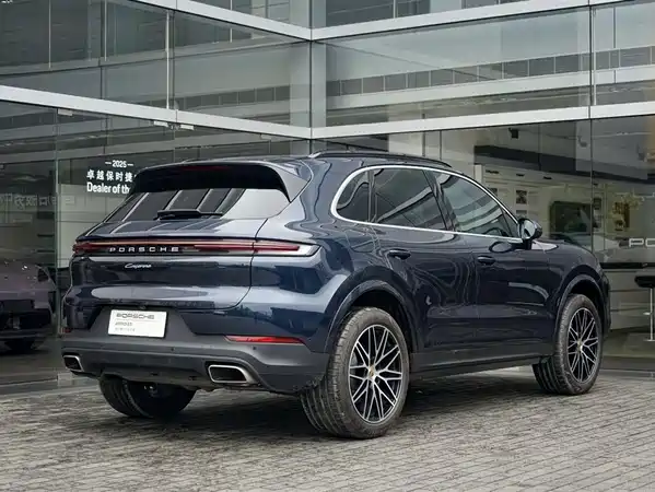 Porsche Cayenne 2024