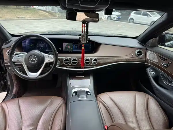 Mercedes-Benz S-Class 2019