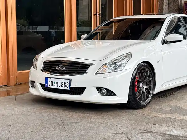 Infiniti G Series 2012