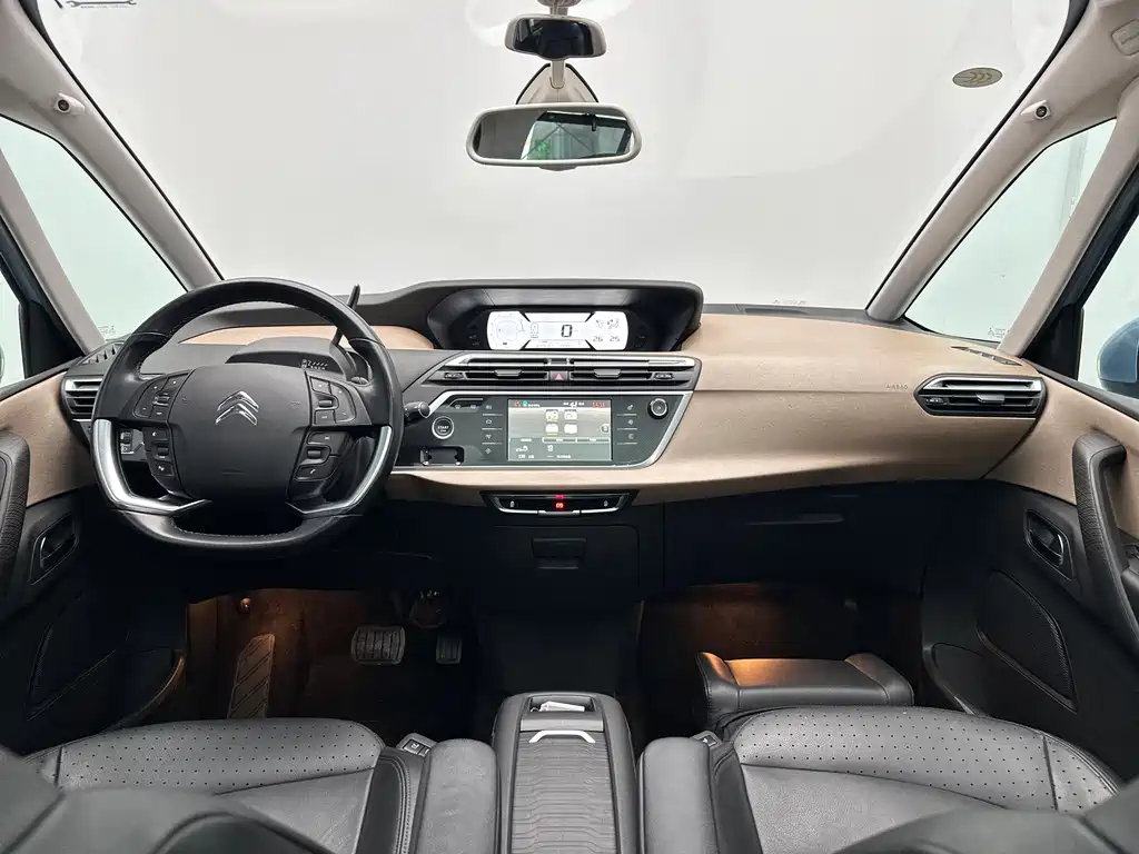 Citroen C4 Picasso 2016 — фото 41