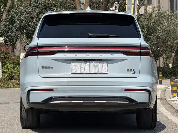 Geely Xingyue L 2022