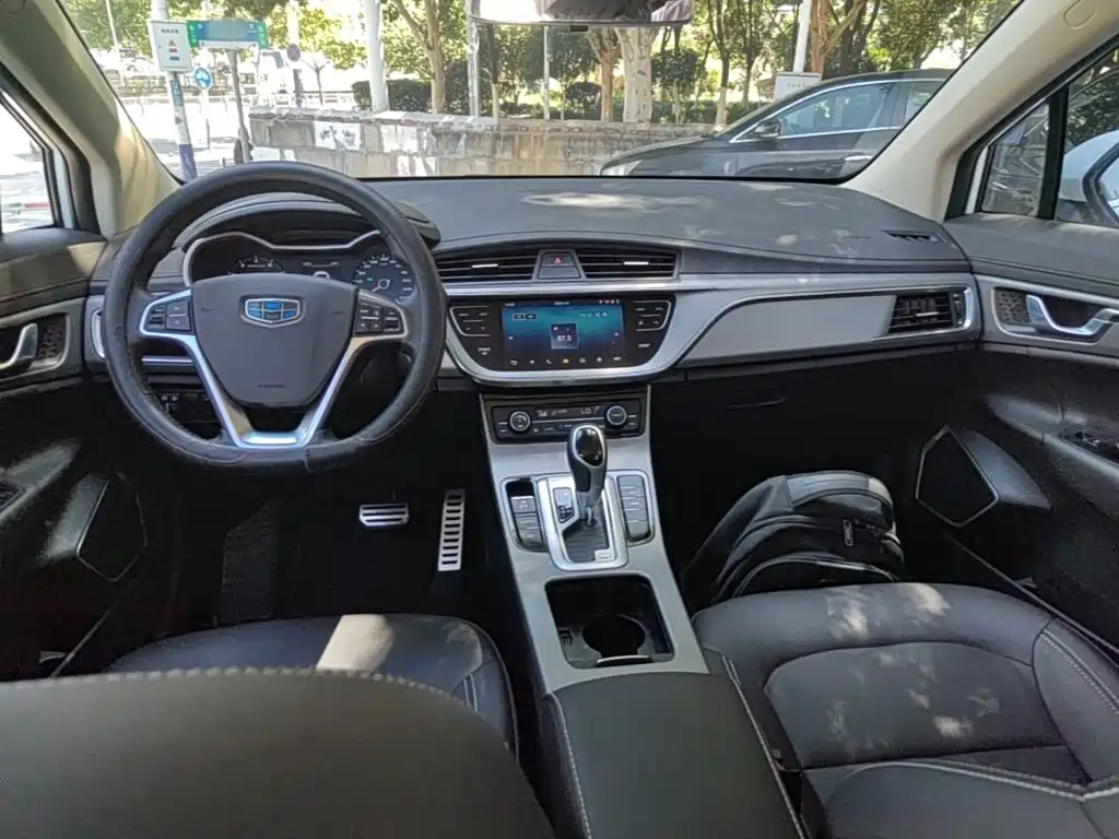 Geely Emgrand GS 2019 — фото 10