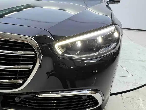 Mercedes-Benz S-Class 2022