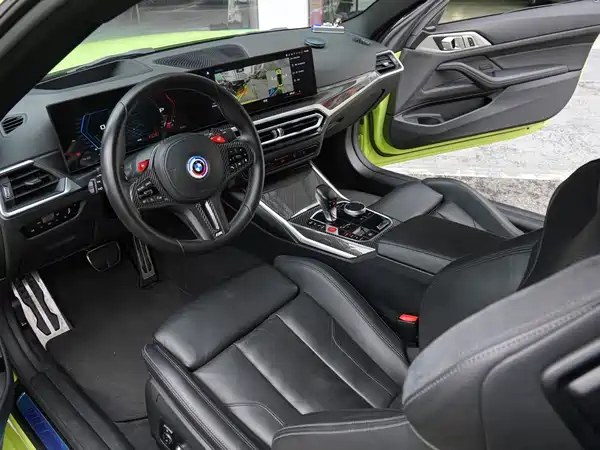 BMW M4 2024