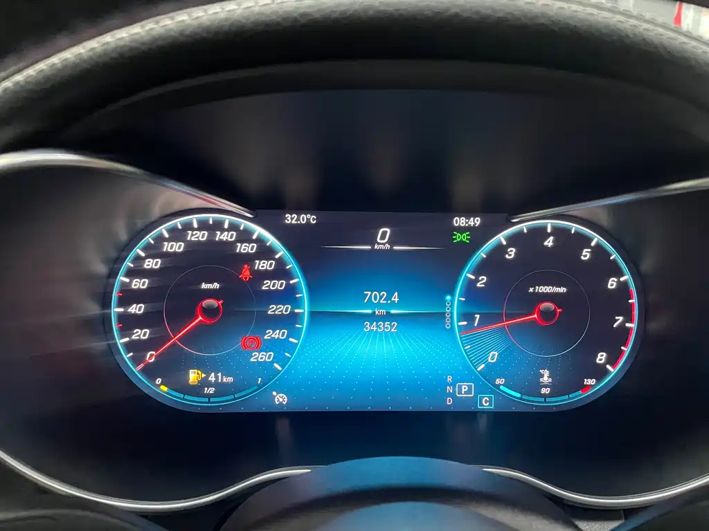 Mercedes-Benz C-Class 2020 — фото 11