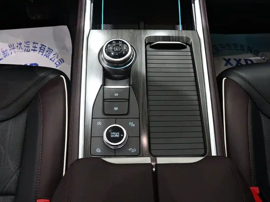 Ford Explorer 2023 — фото 13