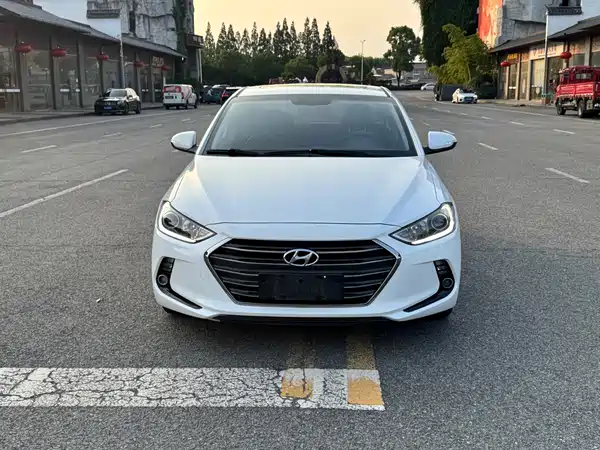 Hyundai Celesta 2016