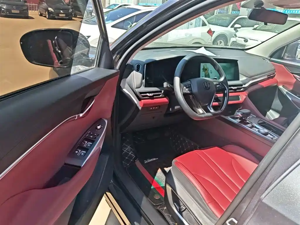 Changan CS75 PLUS 2021 — фото 16