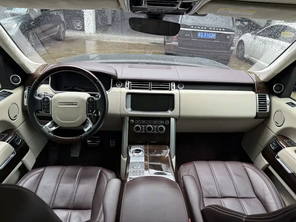 Land Rover Range Rover 2018 — фото 9