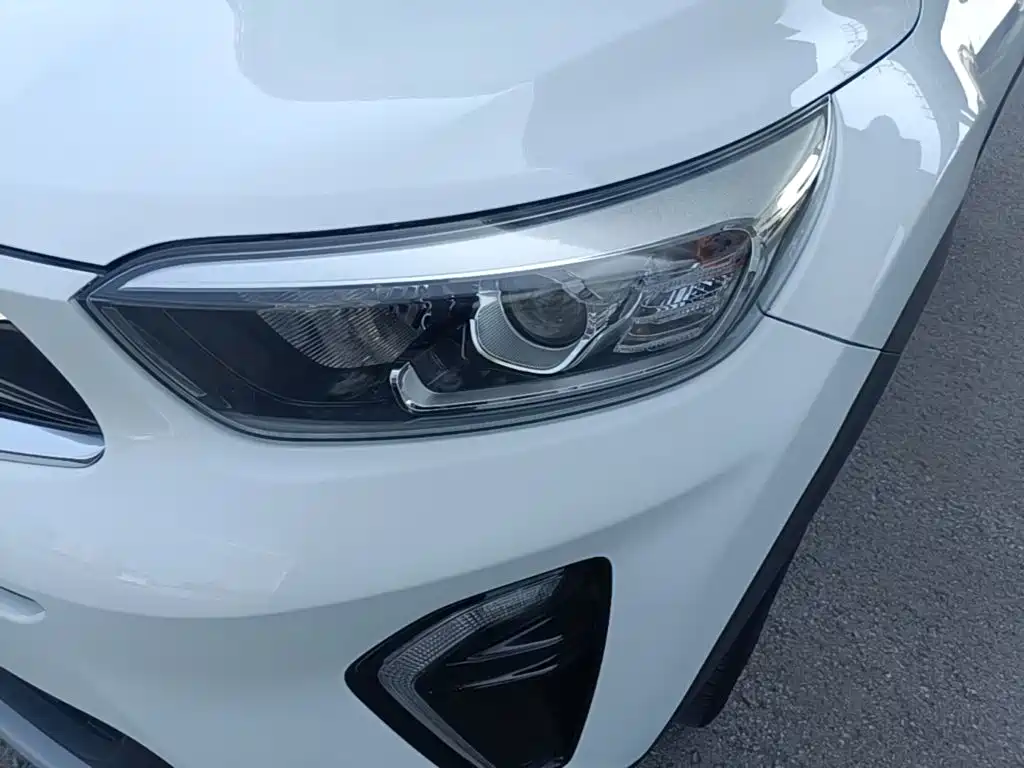 Kia KX1 2019 — фото 24