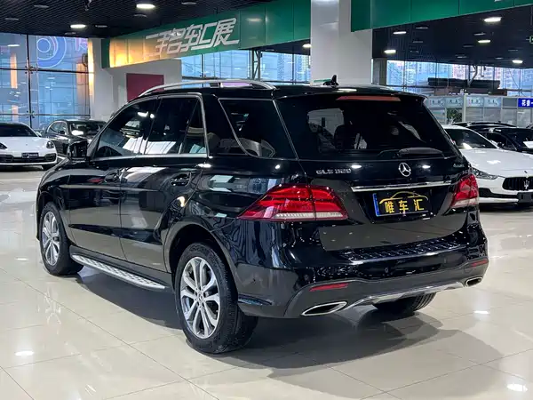Mercedes-Benz GLE 2017