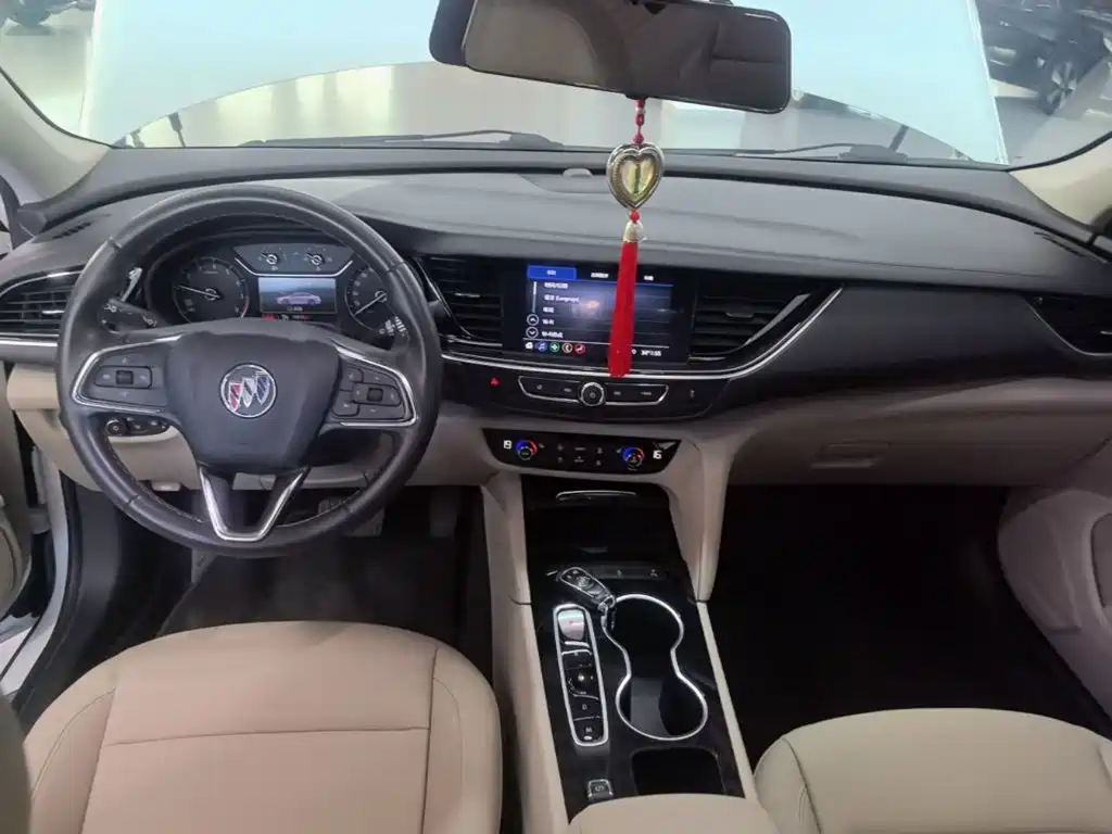 Buick Regal 2020 — фото 10