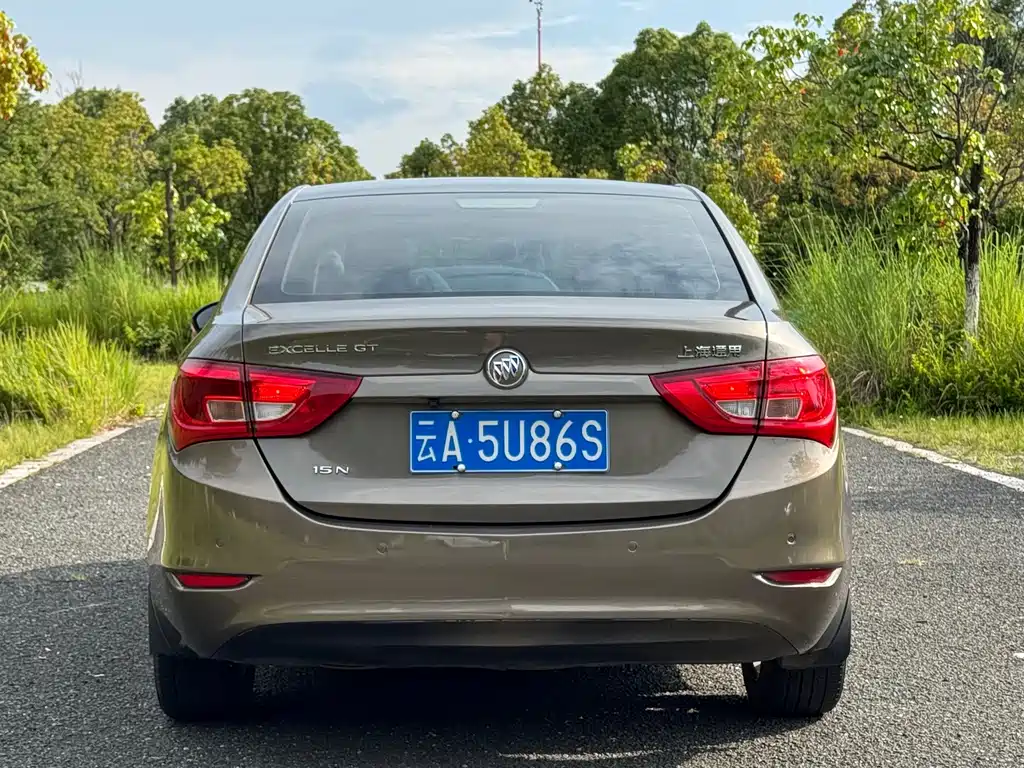Buick Excelle GT 2015 — фото 12