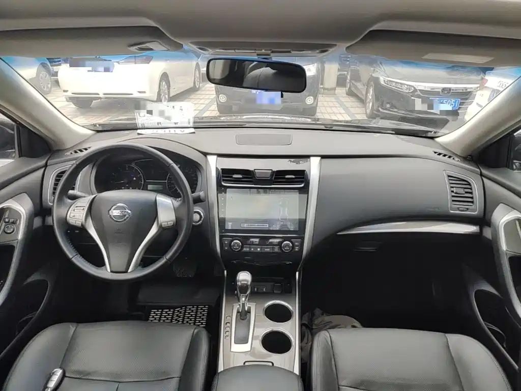 Nissan Teana 2015 — фото 10