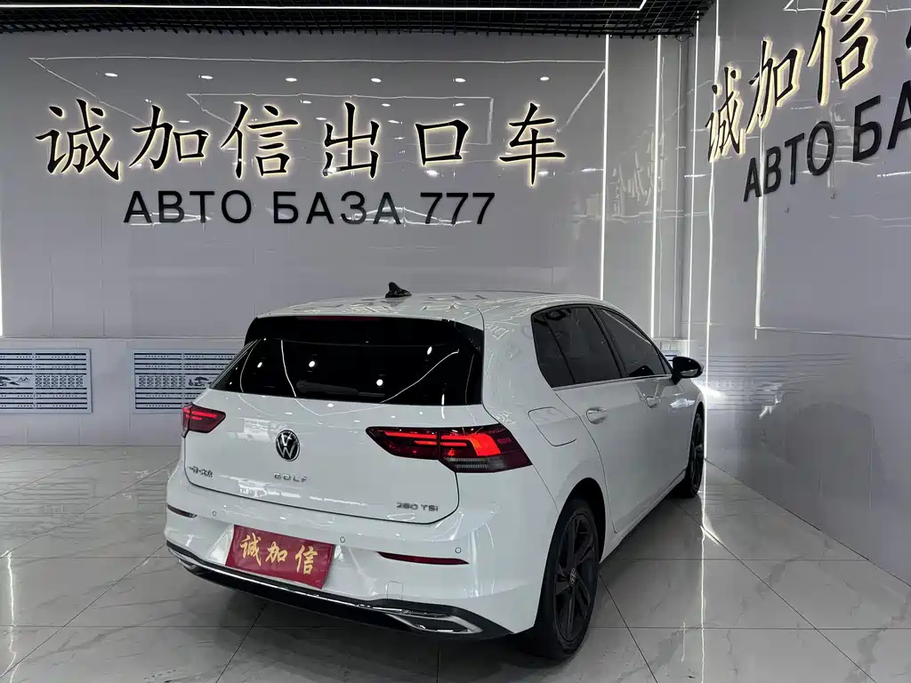 Volkswagen Golf 2022