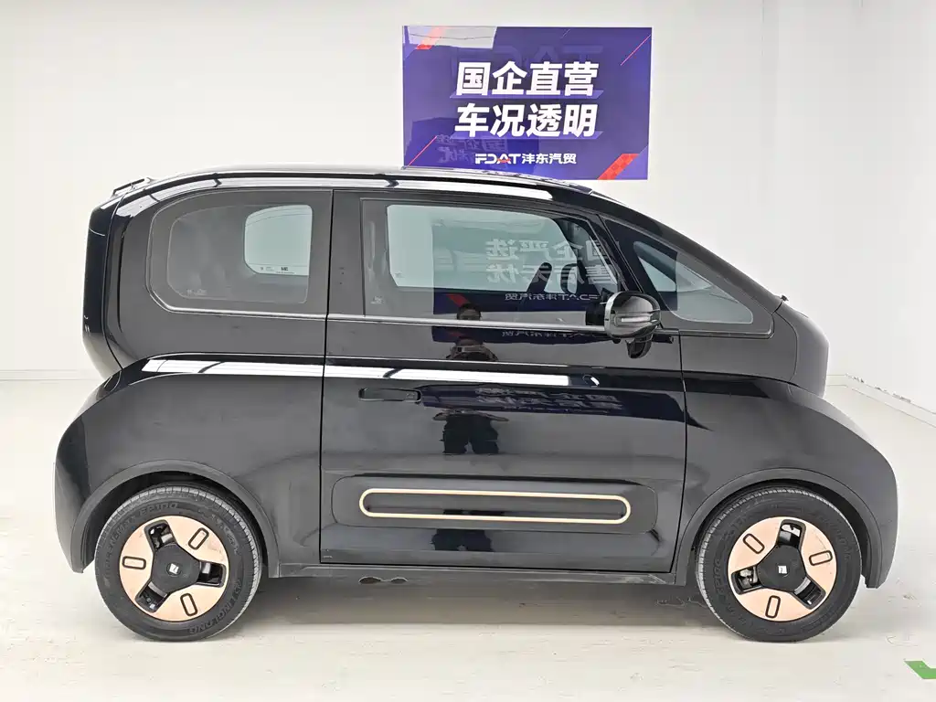 Baojun Kiwi EV 2022 — фото 7
