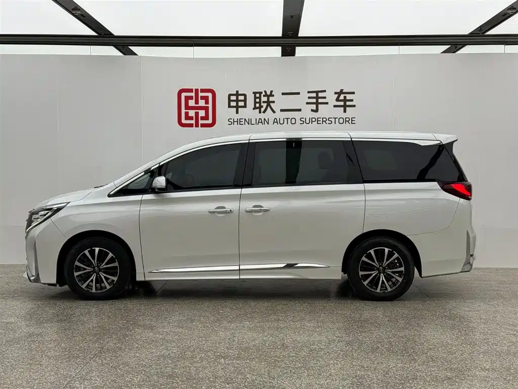GAC Motor Trumpchi M8 2023 — фото 4