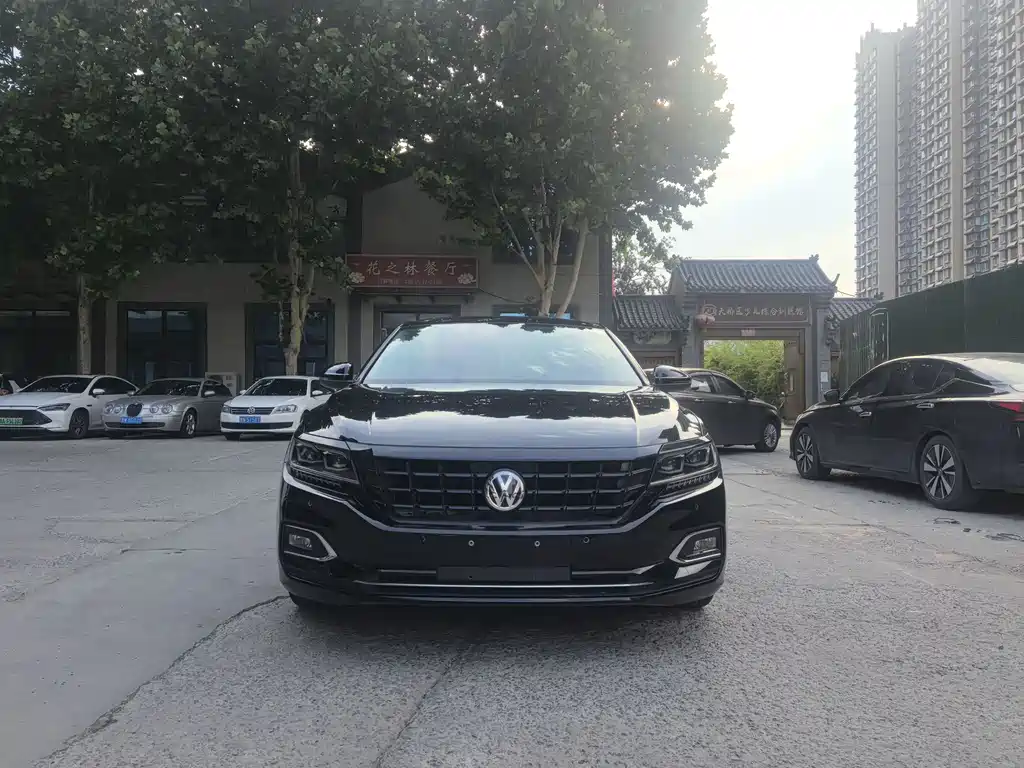 Volkswagen Passat 2019 — фото 2