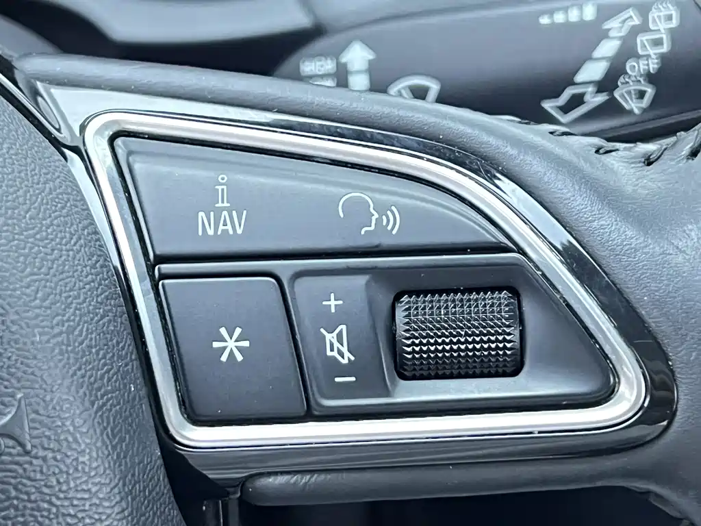 Audi Q3 2014 — фото 24