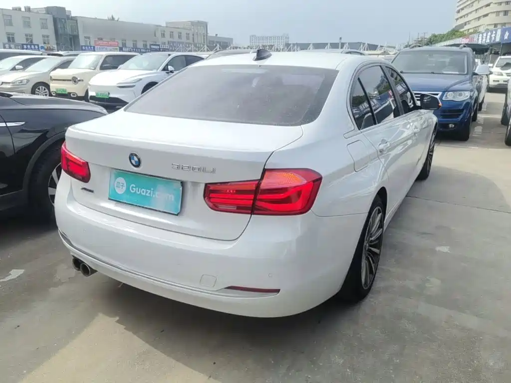 BMW 3 Series 2019