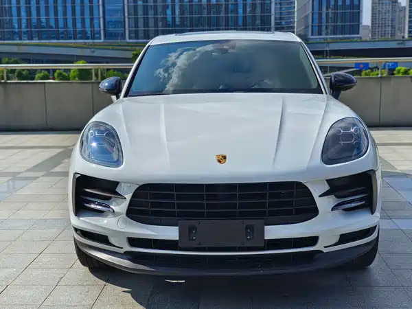 Porsche Macan 2020