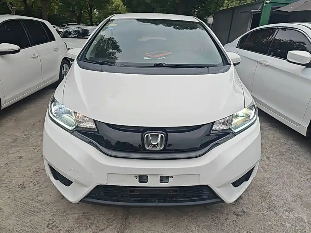 Honda Fit 2016 — фото 3