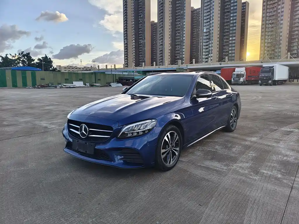 Mercedes-Benz C-Class 2018