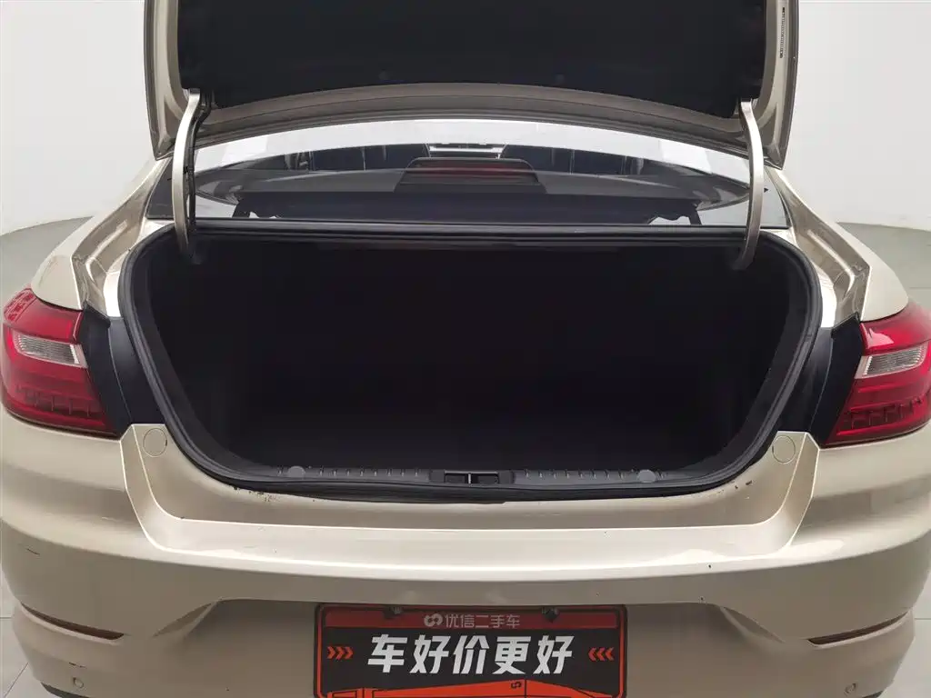 Geely Vision 2020 — фото 16