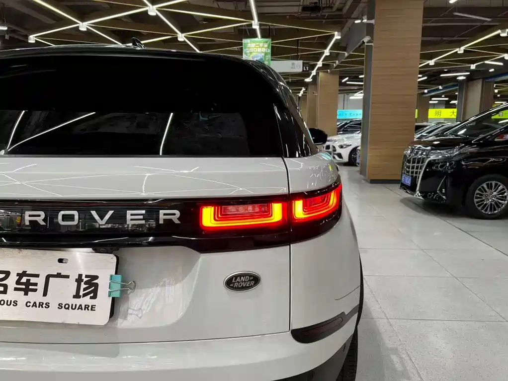Land Rover Range Rover Velar 2021 — фото 13