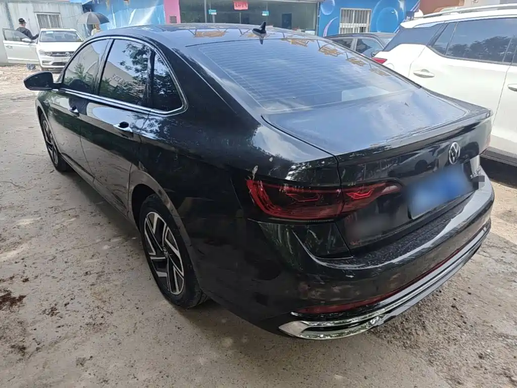 Volkswagen Sagitar 2024