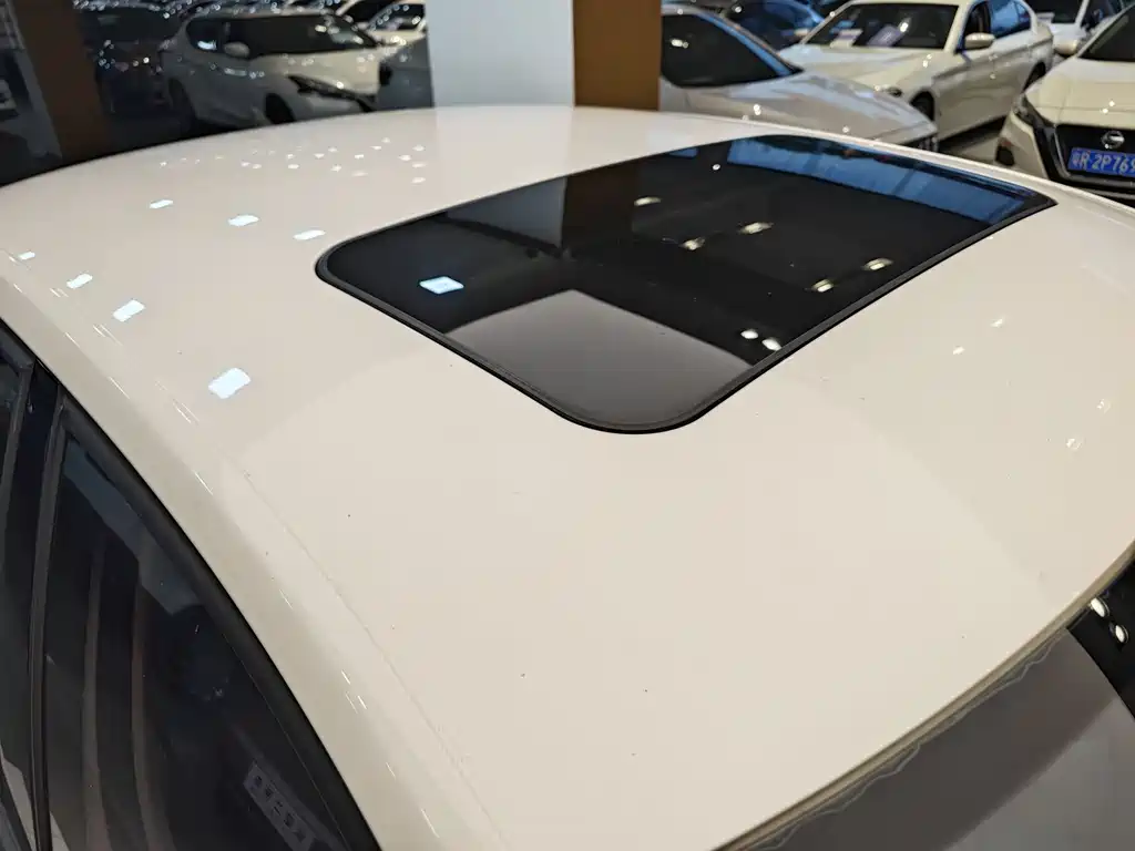 Skoda Rapid 2016 — фото 31