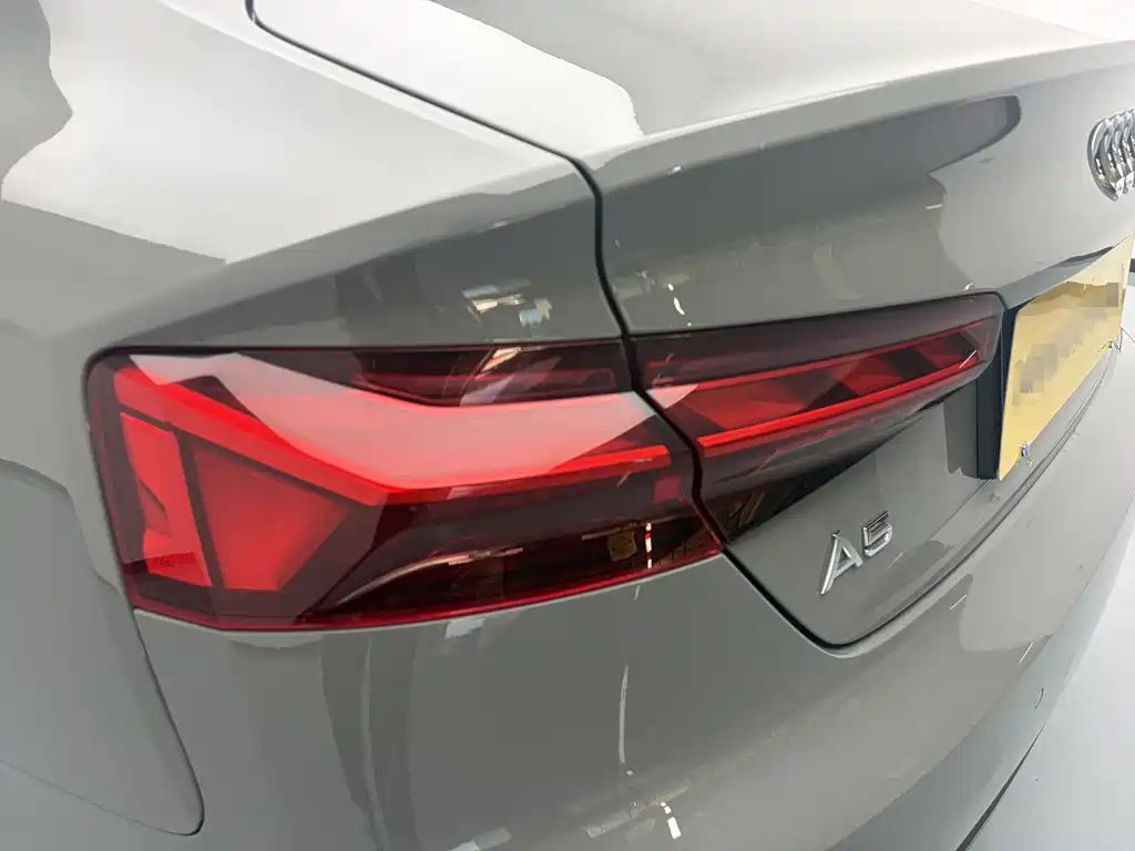 Audi A5 2021 — фото 11