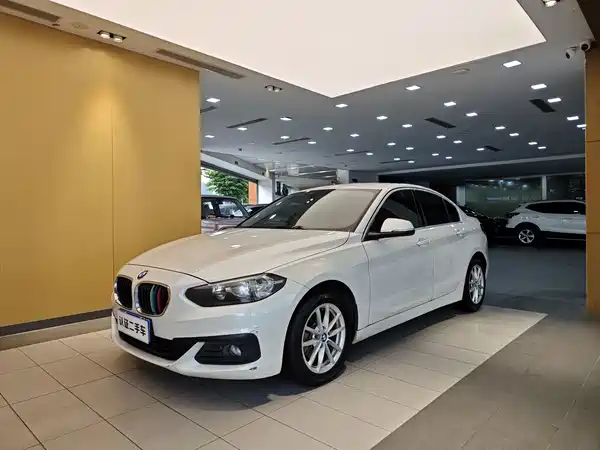BMW 1 Series 2018