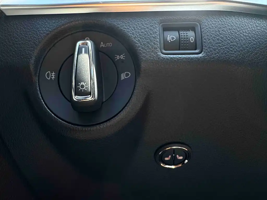 Skoda Kamiq 2023 — фото 11