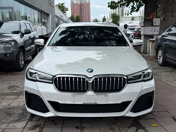 BMW 5 Series 2024