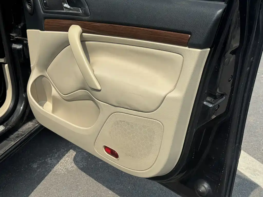Skoda Octavia 2013 — фото 15