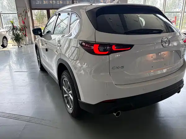 Mazda CX-5 2025