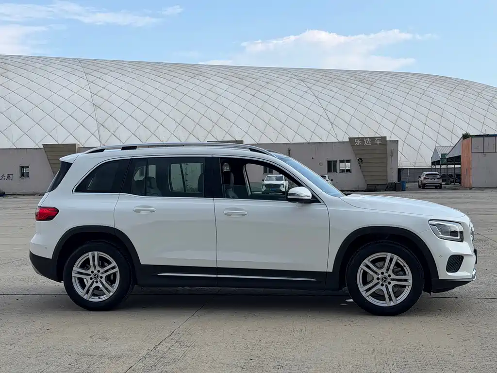 Mercedes-Benz GLB 2020
