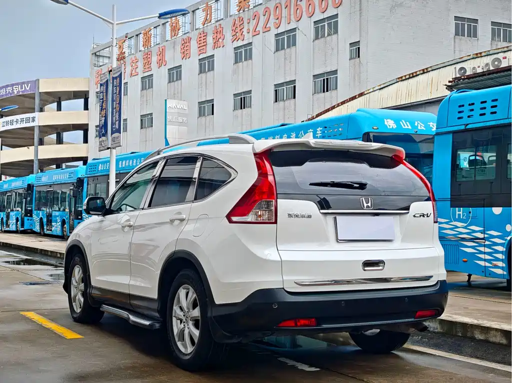 Honda CR-V 2015 — фото 16