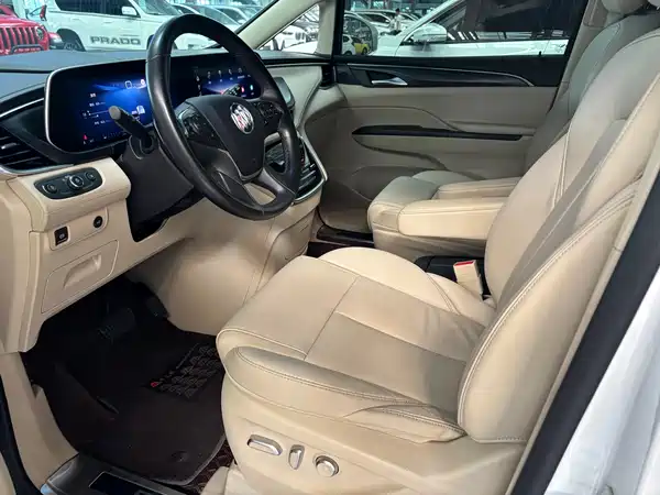 Buick GL8 2023