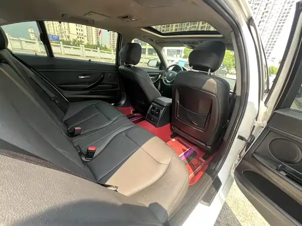 BMW 3 Series 2018