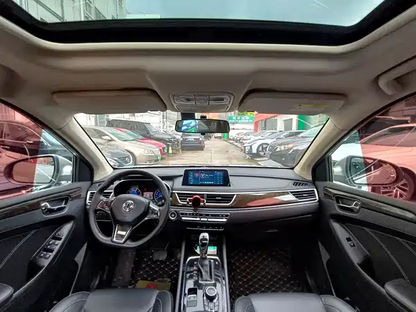 Dongfeng Scenery 580 2019