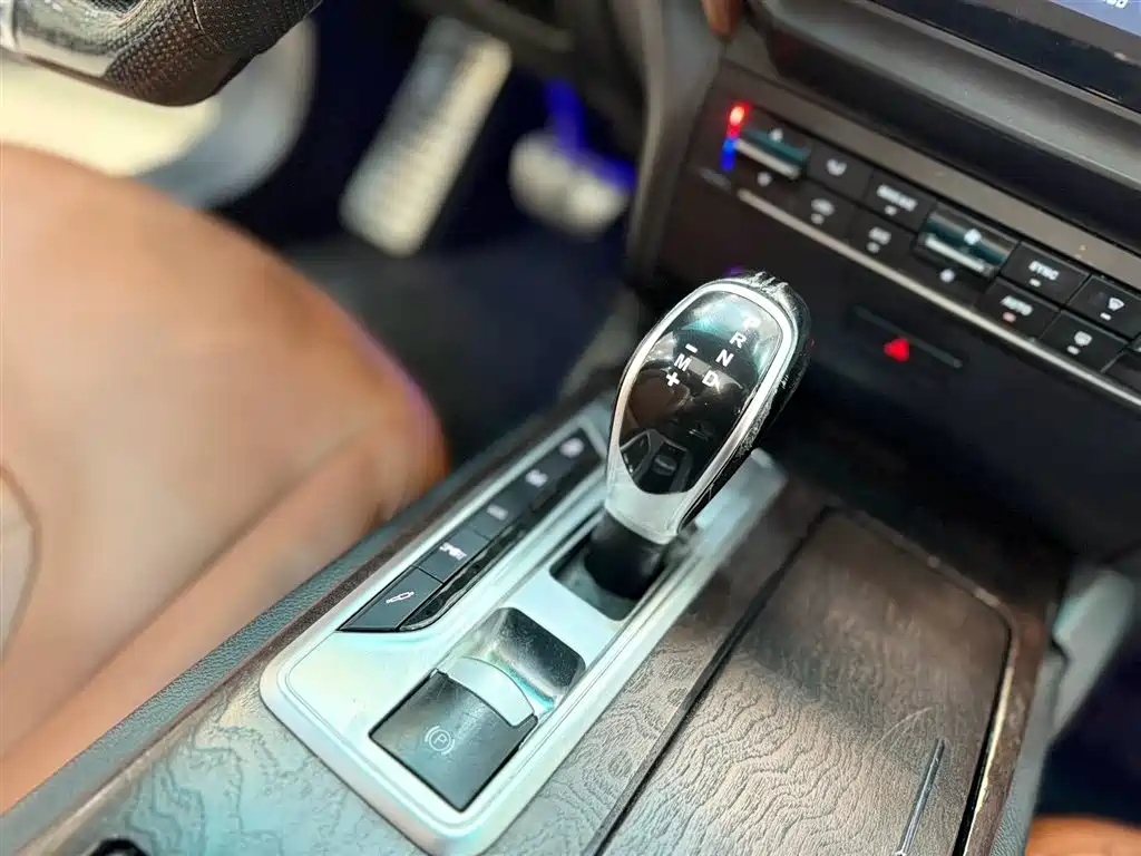 Maserati Ghibli 2014 — фото 19