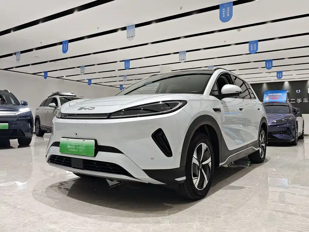 BYD Sealion 05 EV 2025 — фото 1
