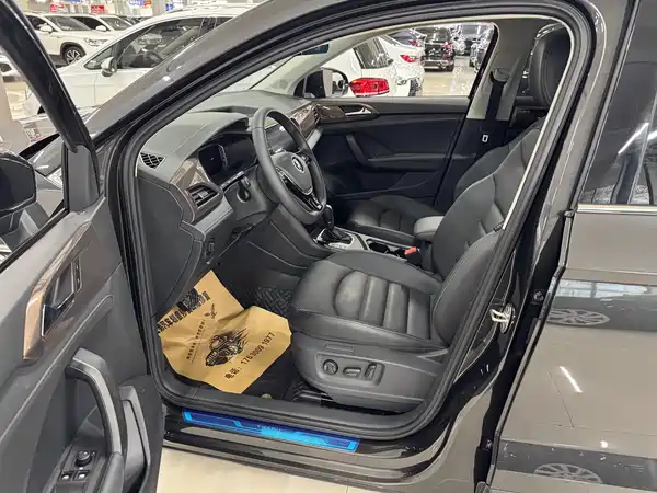 Volkswagen Tharu 2022