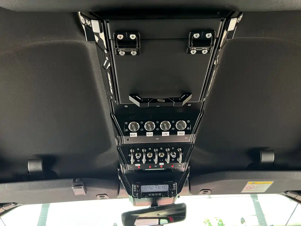 Jeep Wrangler 2021 — фото 24